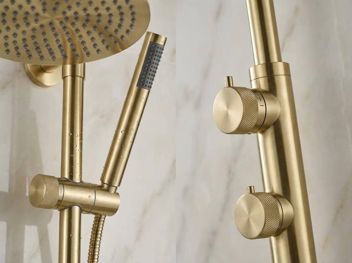 Détails d'une colonne de douche en laiton brossé avec pomme de pluie, douchette et mitigeurs